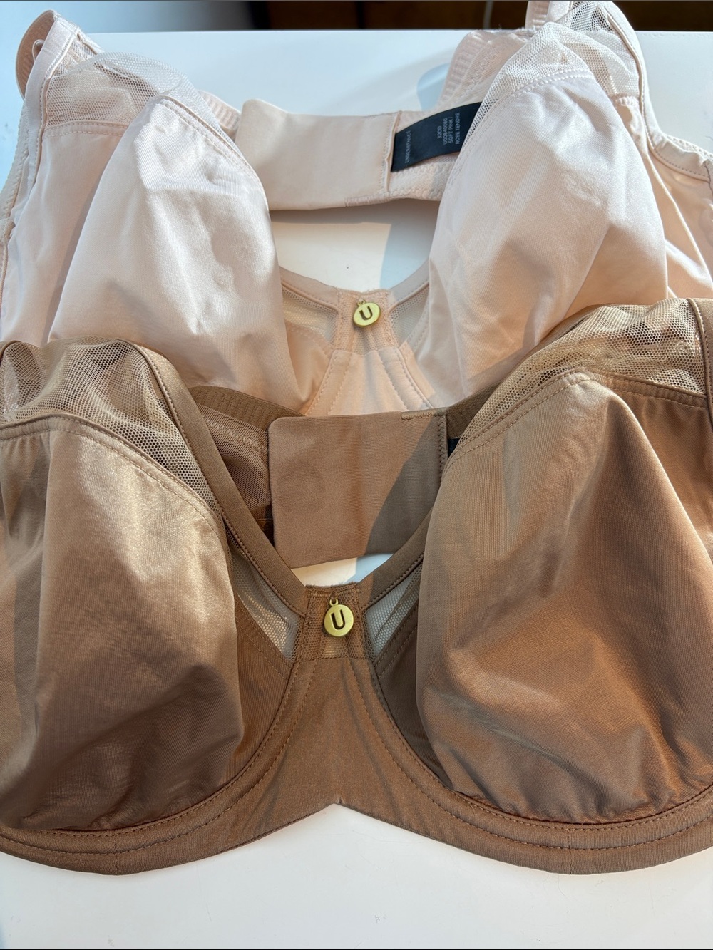 UNDERSTANCE Underwire Bras Bundle 32DD Like New